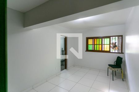 Casa à venda com 278m², 5 quartos e 4 vagasQuarto 5 - Suíte