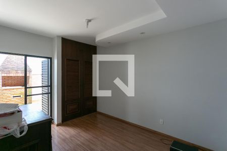 Casa à venda com 278m², 5 quartos e 4 vagasQuarto 3