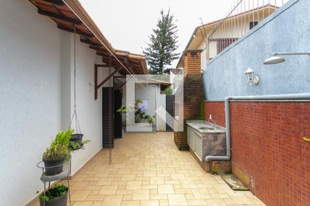 Casa à venda com 278m², 5 quartos e 4 vagasÁrea externa