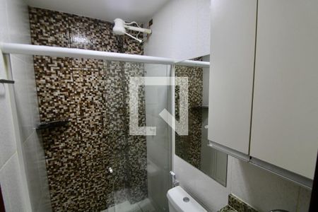 Apartamento para alugar com 60m², 2 quartos e sem vagaBanheiro