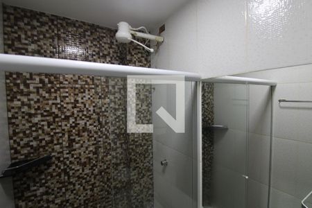 Apartamento para alugar com 60m², 2 quartos e sem vagaBanheiro