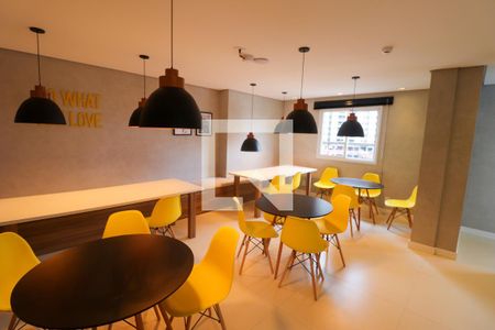 Apartamento para alugar com 46m², 2 quartos e 1 vagaÁrea comum