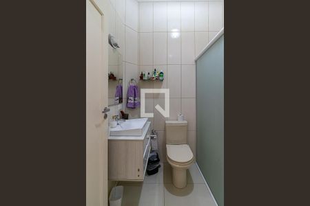 Casa à venda com 127m², 2 quartos e 1 vagaBanheiro