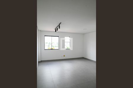 Quarto/Sala de kitnet/studio para alugar com 1 quarto, 28m² em Vila Moinho Velho, São Paulo