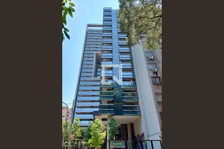 Studio para alugar com 28m², 1 quarto e 1 vaga Studio para alugar com 28m², 1 quarto e 1 vagaFachada