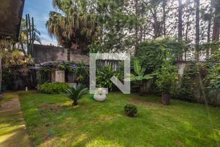Quintal de casa de condomínio à venda com 3 quartos, 360m² em Alphaville, Santana de Parnaíba