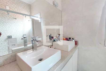 Casa à venda com 191m², 3 quartos e 4 vagasBanheiro Suíte