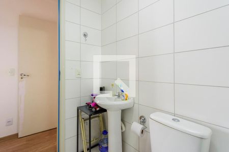 Banheiro da Suíte de apartamento à venda com 2 quartos, 57m² em Cavalhada, Porto Alegre