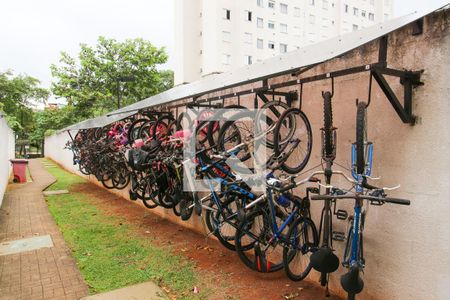 Apartamento para alugar com 44m², 2 quartos e 1 vaga Apartamento para alugar com 44m², 2 quartos e 1 vagaÁrea comum / Bicicletário
