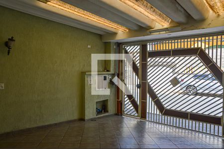 Casa à venda com 130m², 3 quartos e 2 vagasGaragem