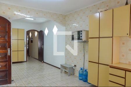 Casa à venda com 130m², 3 quartos e 2 vagasCozinha