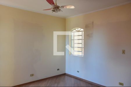 Casa à venda com 130m², 3 quartos e 2 vagasQuarto 2