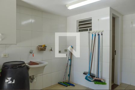 Casa à venda com 130m², 3 quartos e 2 vagasÁrea de ServiçoÁrea de Serviço