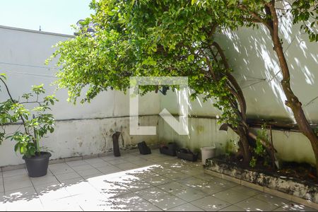 Casa à venda com 130m², 3 quartos e 2 vagasQuintal