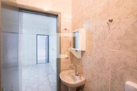 Banheiro de casa para alugar com 1 quarto, 55m² em Jardim do Estádio, Santo André