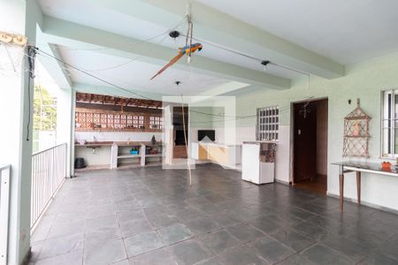 Casa à venda com 301m², 5 quartos e 3 vagasQuintal