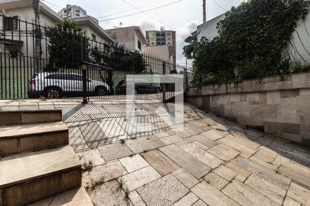Casa à venda com 301m², 5 quartos e 3 vagasGaragem