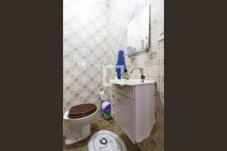 Casa à venda com 301m², 5 quartos e 3 vagasBanheiro 1