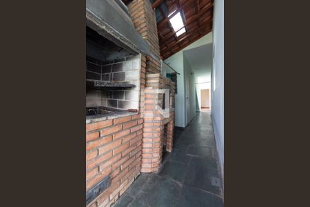 Casa à venda com 301m², 5 quartos e 3 vagasChurrasqueira