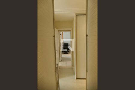 Apartamento à venda com 164m², 3 quartos e 2 vagasSuíte closet 