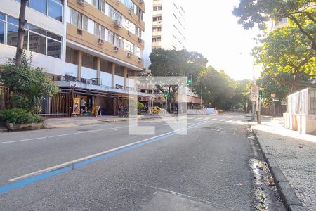 Apartamento à venda com 164m², 3 quartos e 2 vagasFachada