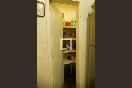 Apartamento à venda com 164m², 3 quartos e 2 vagasCozinha 