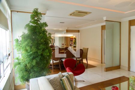 Apartamento à venda com 164m², 3 quartos e 2 vagasSala