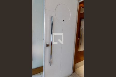 Apartamento à venda com 164m², 3 quartos e 2 vagasPorta blindada 