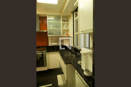 Apartamento à venda com 164m², 3 quartos e 2 vagasCozinha 