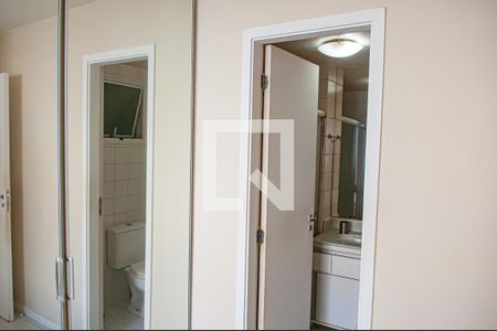quarto 2 suite de apartamento para alugar com 2 quartos, 56m² em Taquara, Rio de Janeiro