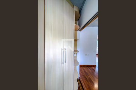 Apartamento para alugar com 70m², 1 quarto e 1 vagaQuarto 1 - Armários