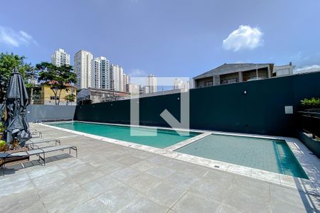 Apartamento para alugar com 70m², 1 quarto e 1 vagaÁrea comum - Piscina