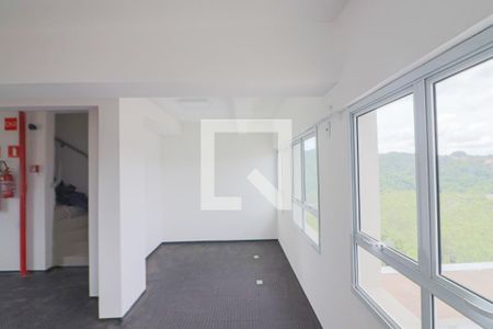 Apartamento à venda com 60m², 2 quartos e sem vaga Apartamento à venda com 60m², 2 quartos e sem vagaAcademia