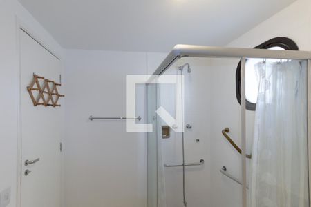 Banheiro do Quarto 1 de apartamento para alugar com 2 quartos, 85m² em Itaim Bibi, São Paulo