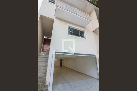 Casa à venda com 260m², 3 quartos e 6 vagasGaragem