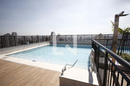 Studio para alugar com 27m², 1 quarto e sem vagaPiscina