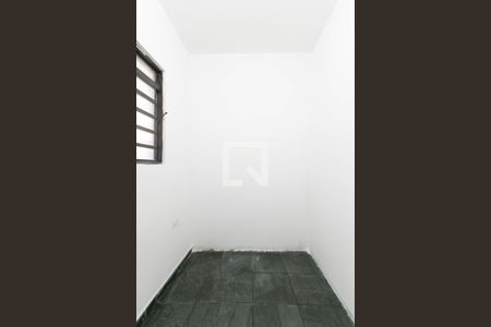 Casa para alugar com 90m², 2 quartos e 1 vagaQuarto 