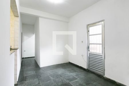 Sala de casa para alugar com 2 quartos, 90m² em Parque Guarani, São Paulo