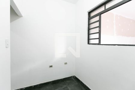 Quarto  de casa para alugar com 2 quartos, 90m² em Parque Guarani, São Paulo