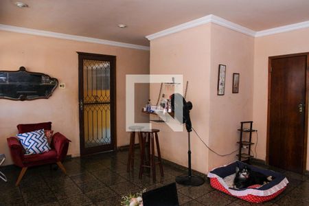 Sala de casa à venda com 2 quartos, 185m² em Piedade, Rio de Janeiro