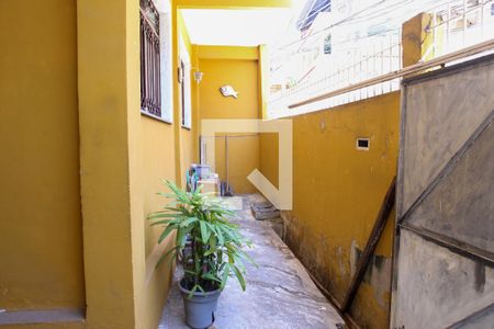 Casa à venda com 185m², 2 quartos e 1 vagaGaragem