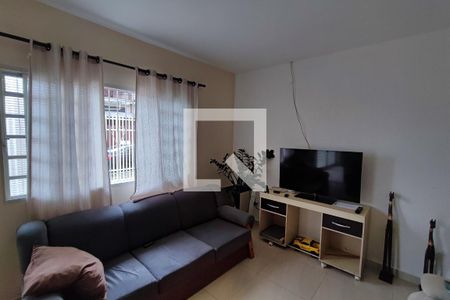 Sala de estar de casa à venda com 3 quartos, 106m² em Jardim Eulina, Campinas