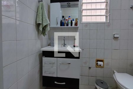 Banheiro suíte de casa à venda com 3 quartos, 106m² em Jardim Eulina, Campinas