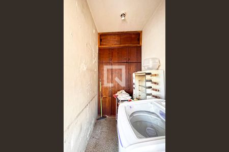 Apartamento à venda com 140m², 3 quartos e 1 vagaÁrea de Serviço