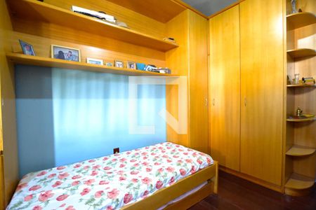 Apartamento à venda com 140m², 3 quartos e 1 vagaQuarto 2