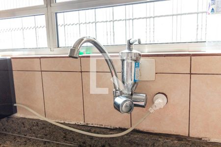 Casa à venda com 303m², 3 quartos e 8 vagasCozinha - Torneira