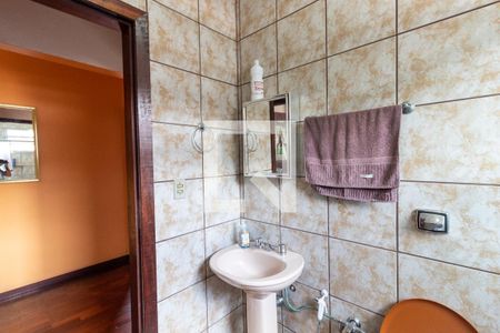 Casa à venda com 303m², 3 quartos e 8 vagasBanheiro 1