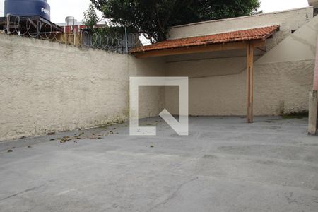 Casa à venda com 180m², 3 quartos e 4 vagasQuintal