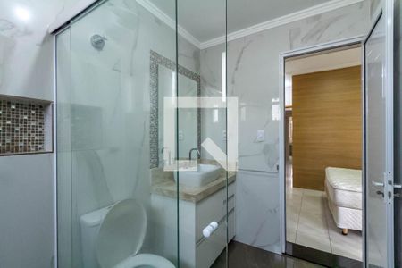 Casa à venda com 106m², 3 quartos e 1 vaga Casa à venda com 106m², 3 quartos e 1 vagaBanheiro da Suíte