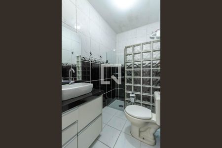 Casa à venda com 106m², 3 quartos e 1 vaga Casa à venda com 106m², 3 quartos e 1 vagaBanheiro Social 1